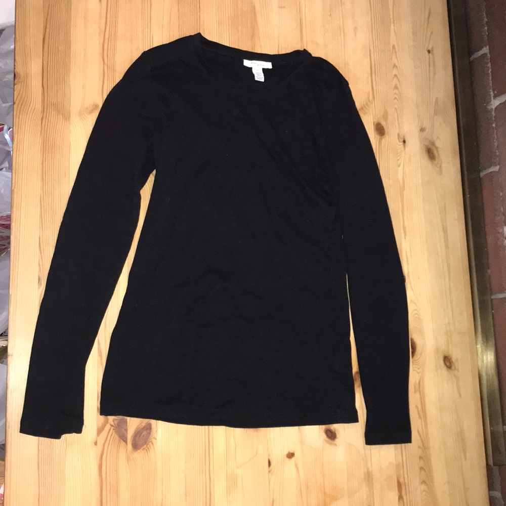 M Women’s Black Long Sleeve Shirt